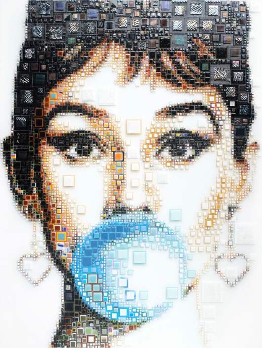 Audrey Love | Glass Mosaic | 166x125cm | Isabelle Scheltjens